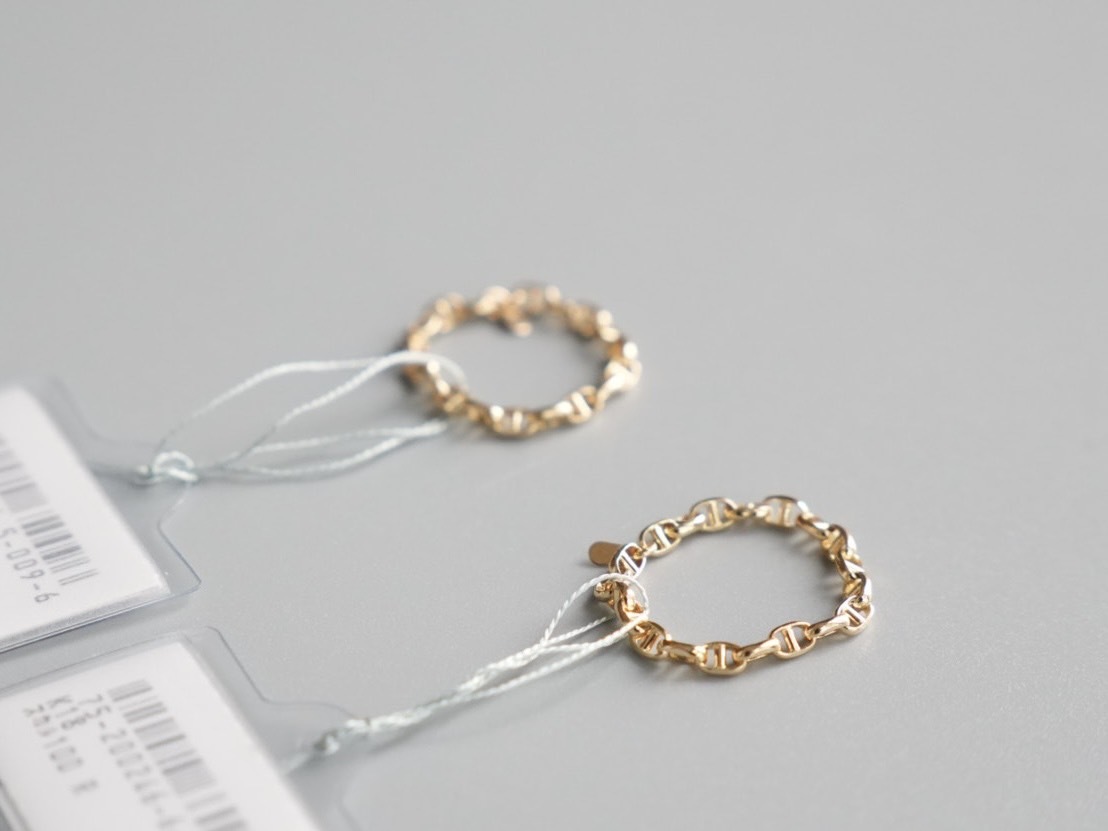 1001.　K18  リング 10号