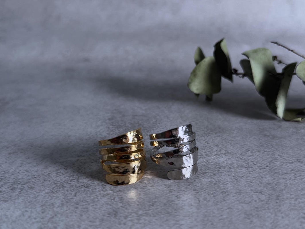 305. ayane /アヤン -charmaer- スパイラルリング(ゴールド、シルバー)(275845)