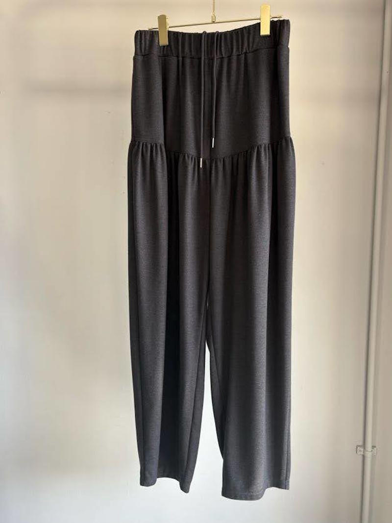 【7月入荷次第お届けのご予約】532.MARGAUX VINTAGE / マルゴー　ギャザーパンツ(ライトグレー/チャコール/ブラック)　MG PT-26105-A