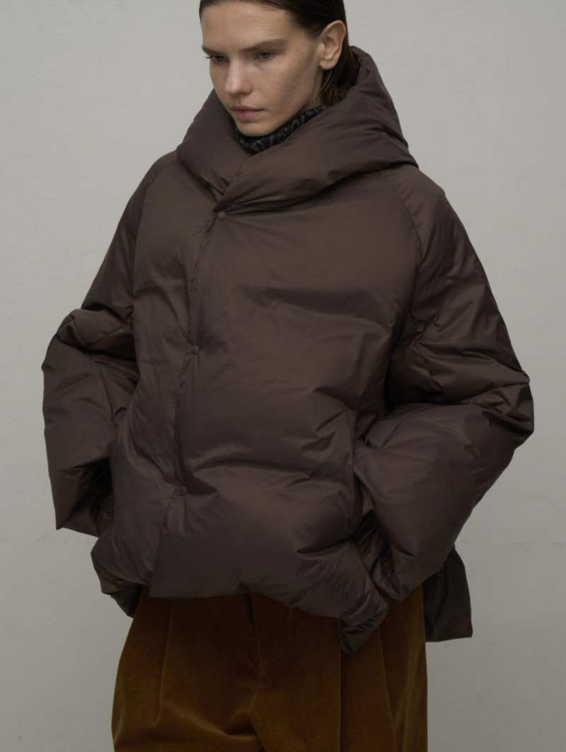 【9月入荷次第お届けのご予約】482. WYTE / ワイト Light Nylon △ LINE Hooded Down CT ダウンコート (カーキ/ブラウン/ブラック)  (12-11220)