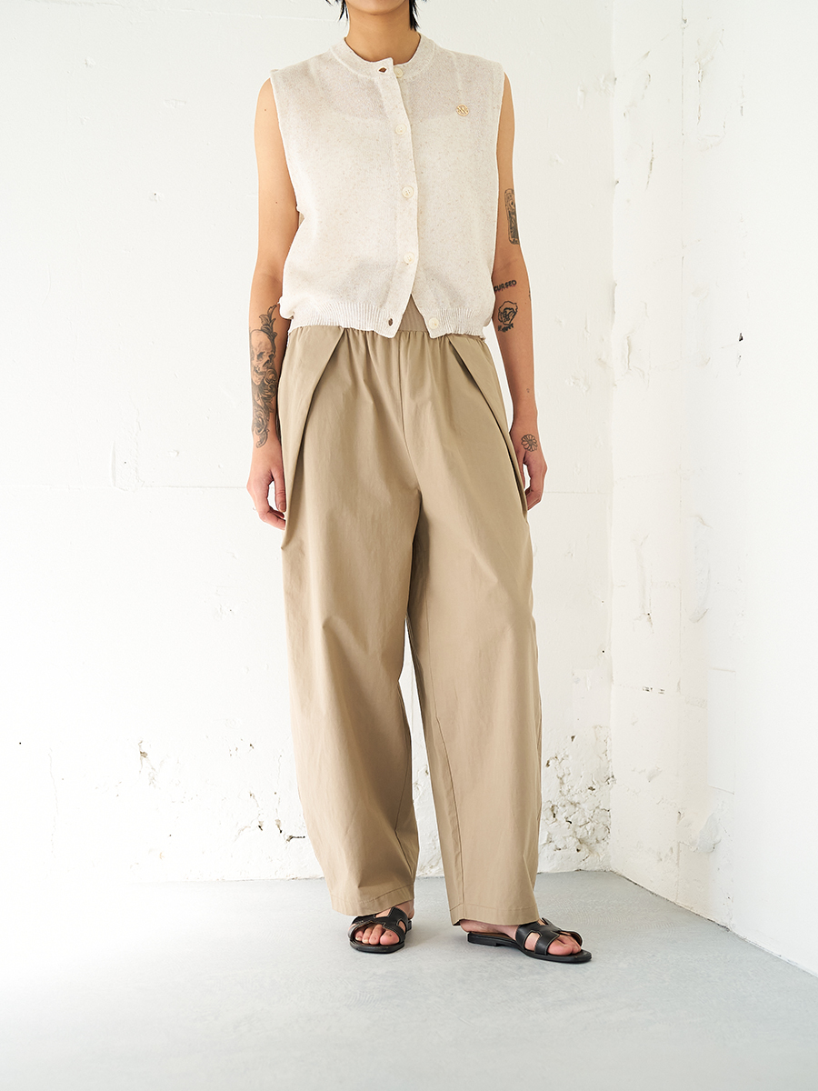 453.YENN / イエン　WAIST RIB CURVE PT(ベージュ、ブラック)　Y262-31041