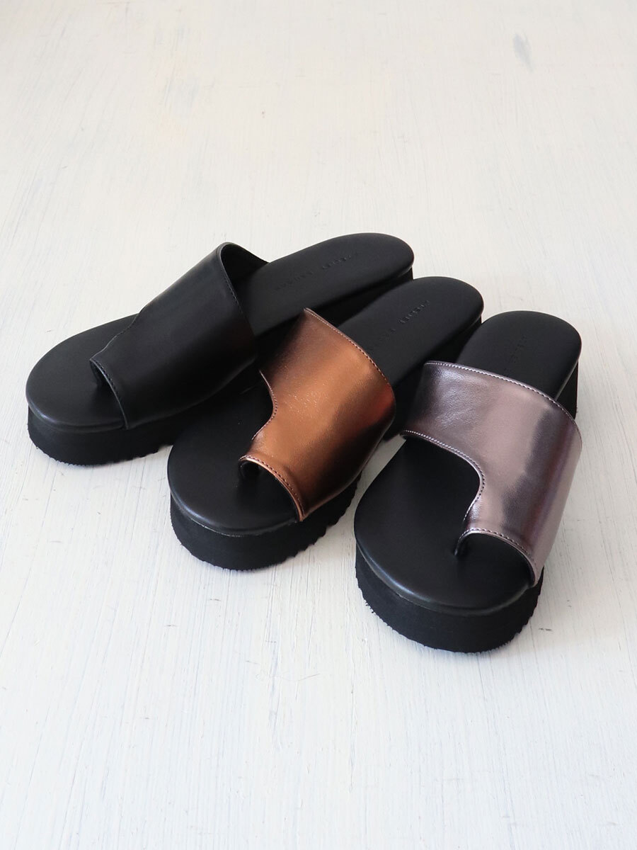【SALE】ATELIER BRUGGE  アトリエブルージュ Thong sandals(26ISM-13)