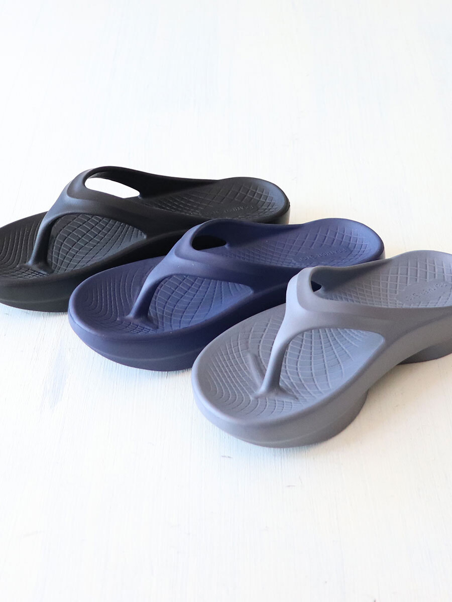 ATELIER BRUGGE  アトリエブルージュ FEATHER STEP リカバリーサンダル(thong)(FS-501)