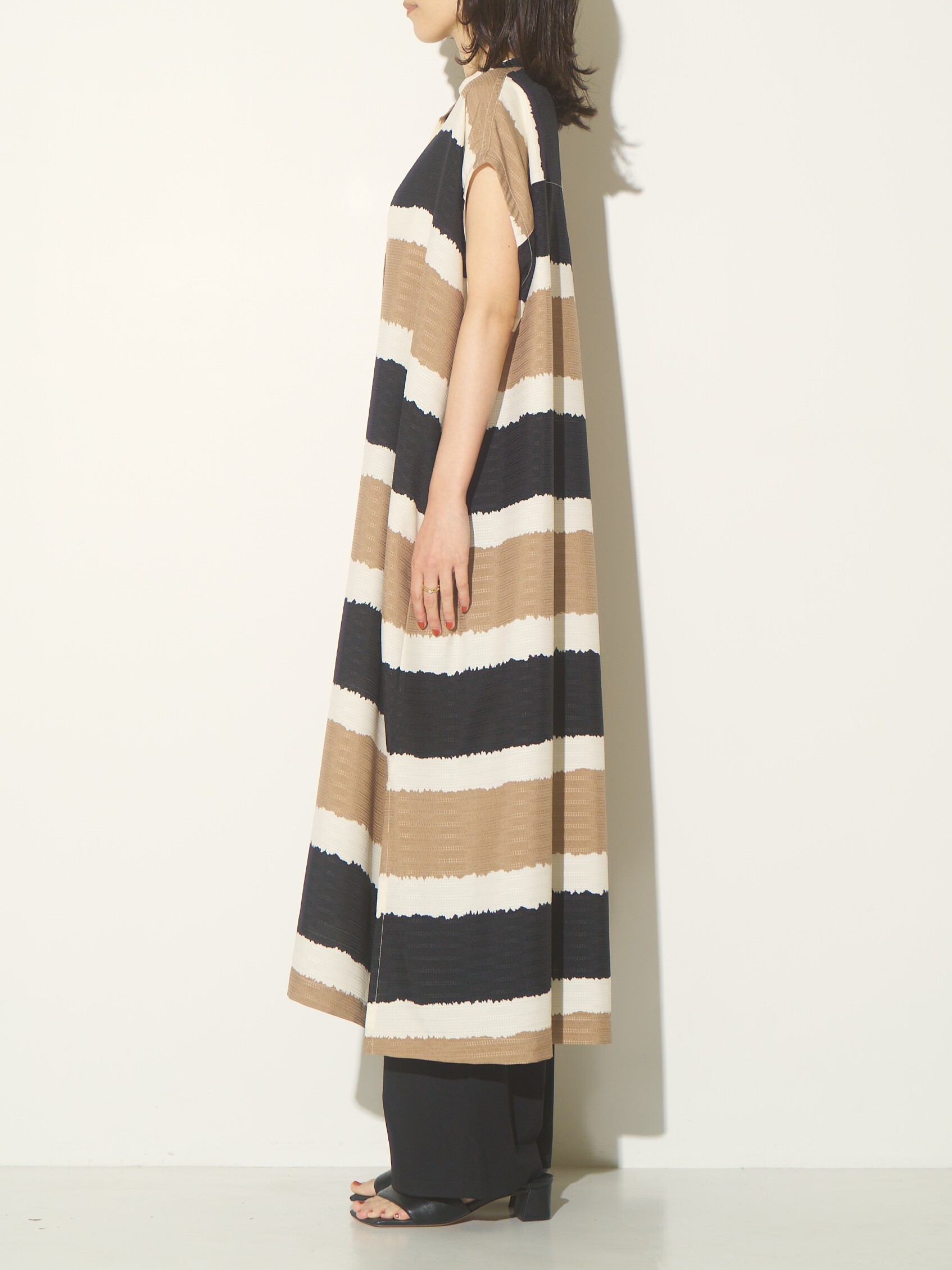 【SALE】450.CHIGNON / シニヨン　オリエンタルボーダーシャツOP(ブラック)　5562-351BZ